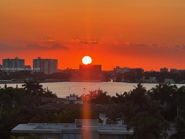 10000 W Bay Harbor Dr PH23, Bay Harbor Islands, Florida 33154