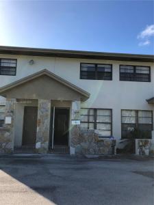 1624 NE 151st St 1624, Miami, Florida 33162, USA