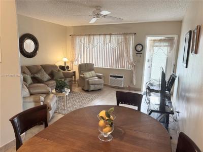 900 Atlantic Shores Blvd 220, Hallandale Beach, Florida 33009, USA