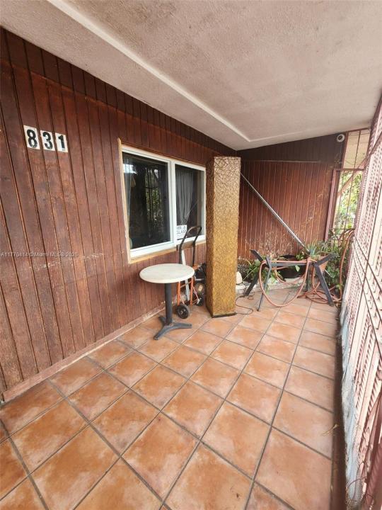 831 NW 140th St, Miami, Florida 33168
