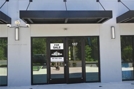3370 ROUSE RD 107, Orlando, Florida 32819, USA