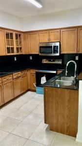 7869 NW 110 AV ., Doral, Florida 33178, USA