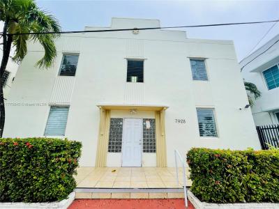 7928 Harding Ave 4, Miami Beach, Florida 33141, USA