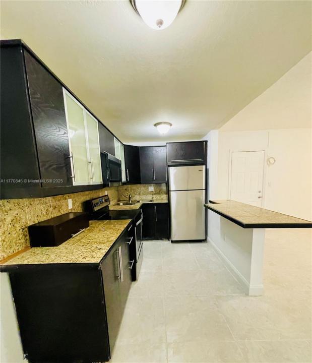 7928 Harding Ave 4, Miami Beach, פלורידה 33141, ארצות הברית של אמריקה 