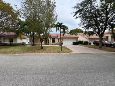 10261 NW 54th Pl, Coral Springs, Florida 33076, USA