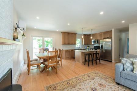 5 Sherri Lane, Middletown, RI 02842, USA