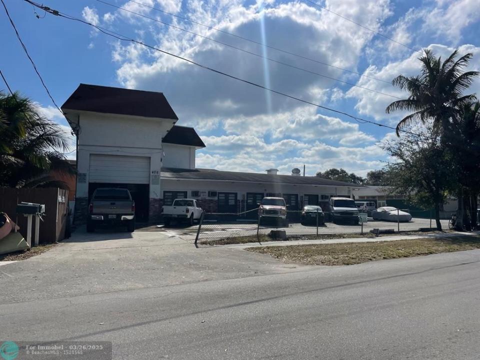 475 W Dania Beach Blvd, Dania Beach, Florida 33004