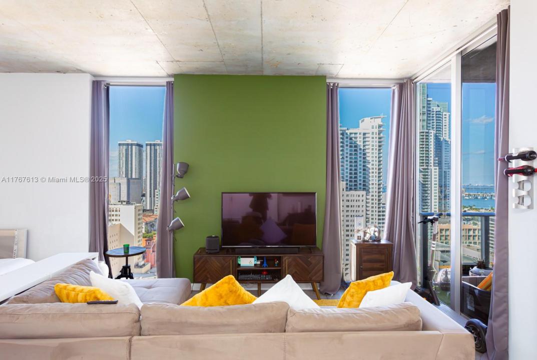 151 SE 1st St 2204, Miami, Floride 33131, États-Unis