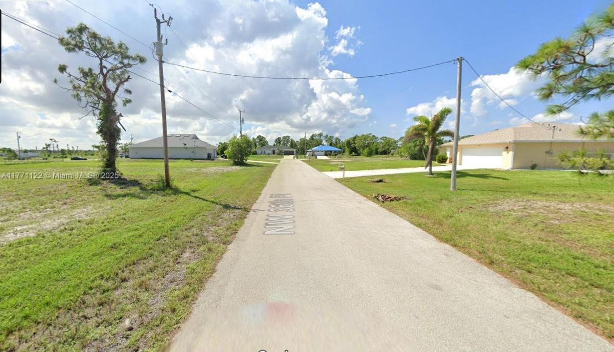 4309 NW 36 th PL, Cape Coral, Florida 33993, USA