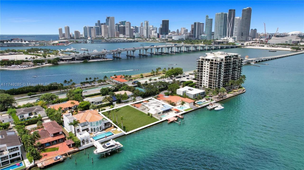 851 N Venetian Dr, Miami, فلوريدا 33139, الولايات المتحدة