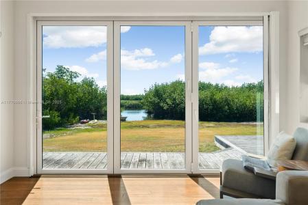 120 Coco Plum Rd S, Key Largo, Florida 33037, USA