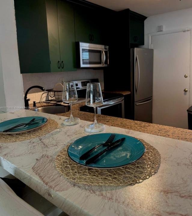 1530 NE 191st St 241, Miami, Florida 33179