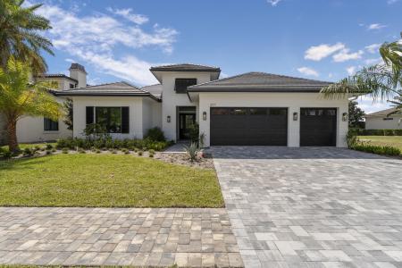 207 SE Bella Strano, Port Saint Lucie, Florida 34984