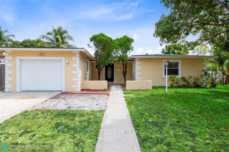 842 SW 68th Ave, North Lauderdale, 佛罗里达州 33068, 美国
