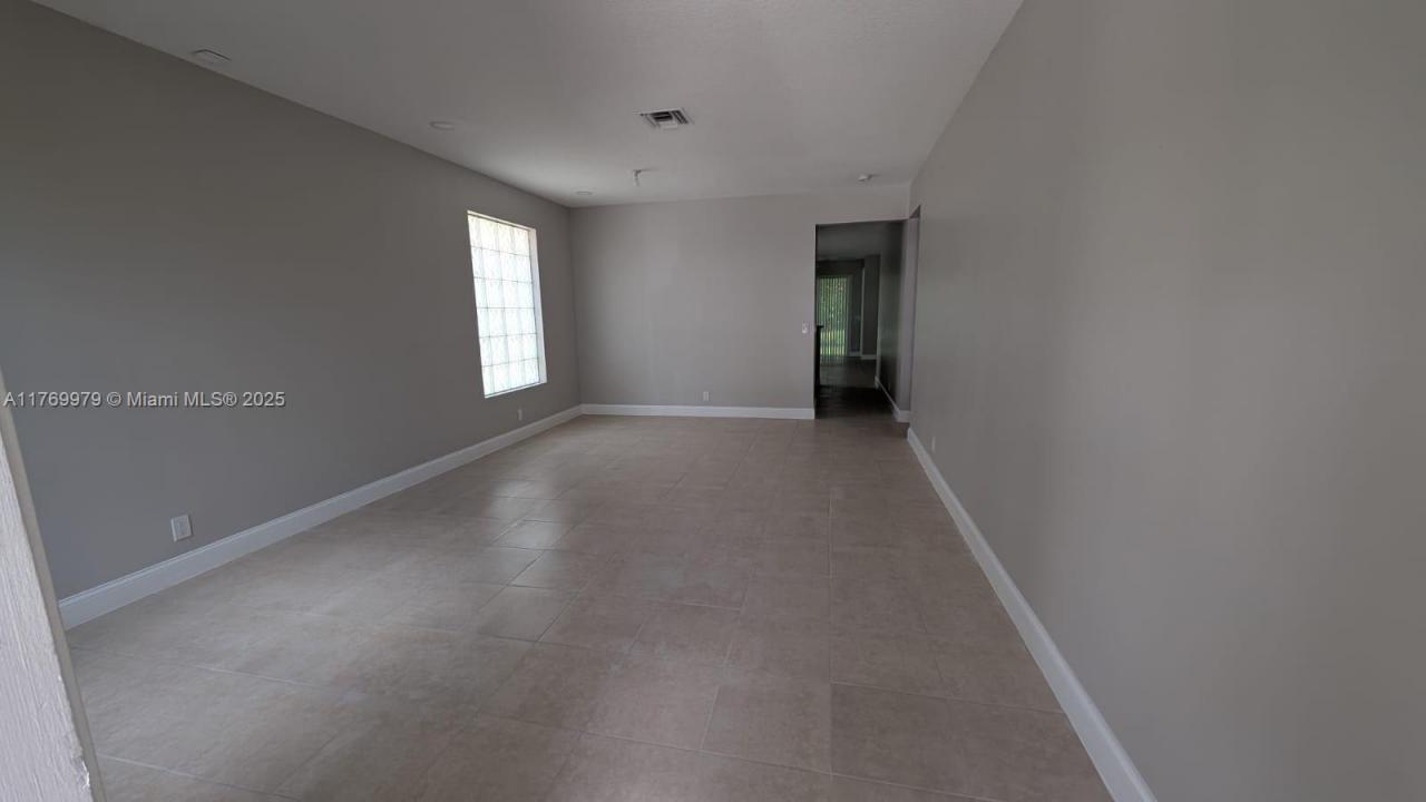 325 Mulberry Grove Rd, Royal Palm Beach, 佛羅里達州 33411, 美國