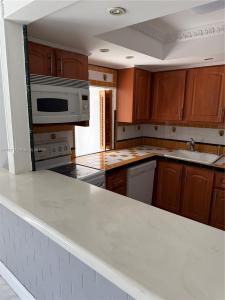 210 172nd St 326, Sunny Isles Beach, Florida 33160, USA