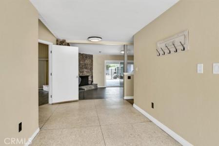 W Rowland Avenue, Anaheim, California 92804, Estados Unidos