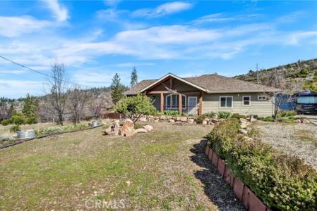 Summit Boulevard, Cobb, קליפורניה 95426, ארצות הברית של אמריקה 