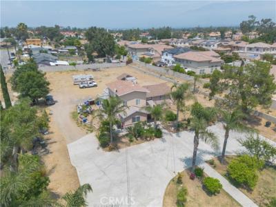 Poplar Avenue, Fontana, California 92335, Estados Unidos