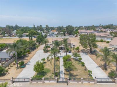 Poplar Avenue, Fontana, California 92335, Estados Unidos