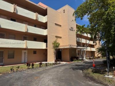 1301 NE 191st St F407, Miami, Florida 33179, USA