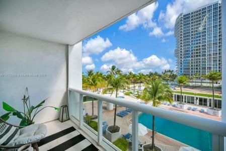 10275 Collins Ave 312, Bal Harbour, Florida 33154, USA
