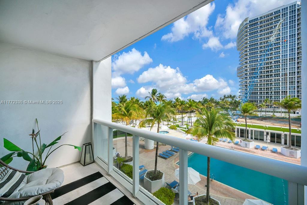 10275 Collins Ave 312, Bal Harbour, Flórida 33154, Estados Unidos