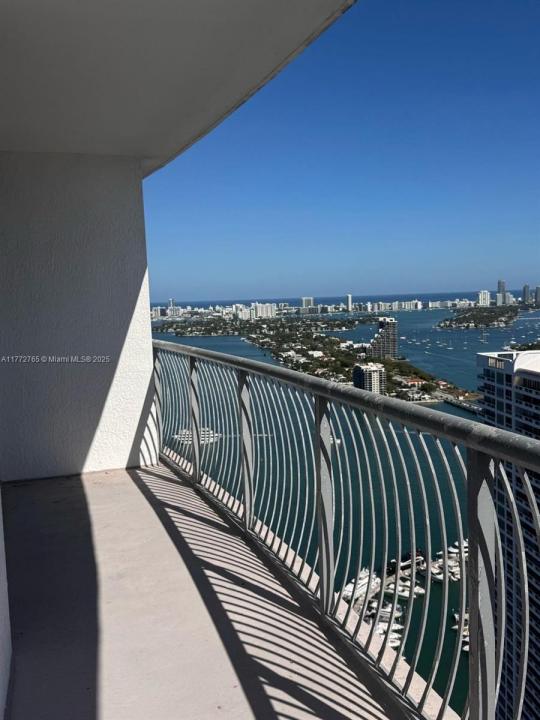 1750 N Bayshore Dr 4506, Miami, Florida 33132, Stati Uniti
