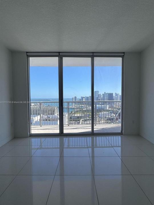 1750 N Bayshore Dr 4506, Miami, Florida 33132, Stati Uniti