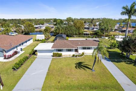 13880 Lazy LN, Fort Myers, Florida 33905, USA