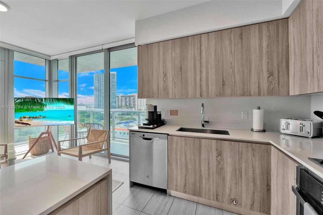 Miami, Florida 33137