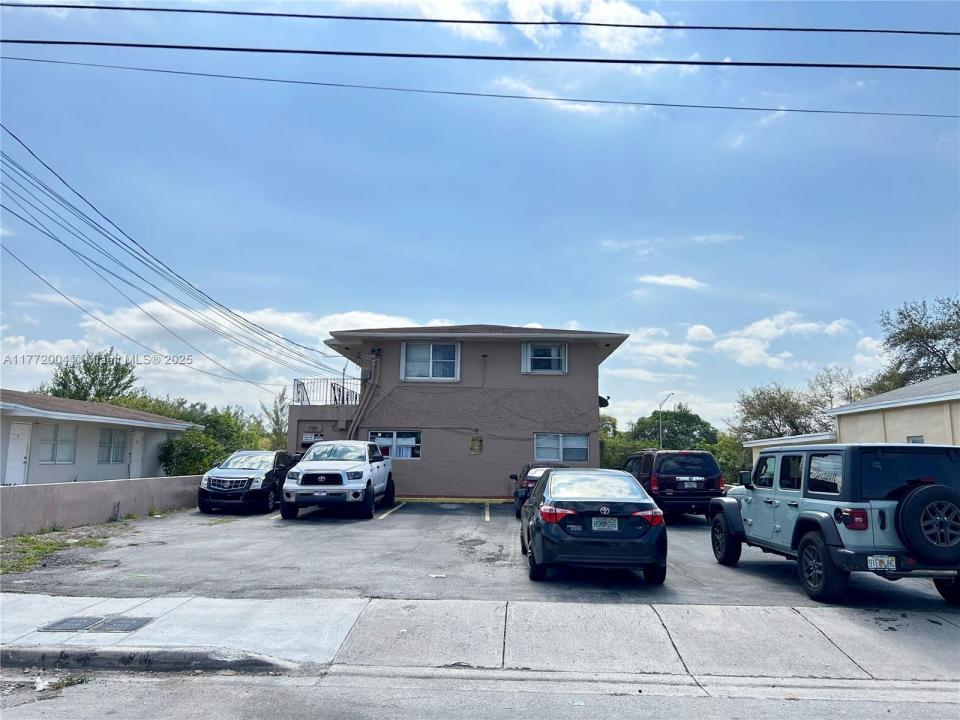 1786 Ali Baba Ave, Opa-Locka, Flórida 33054, Estados Unidos