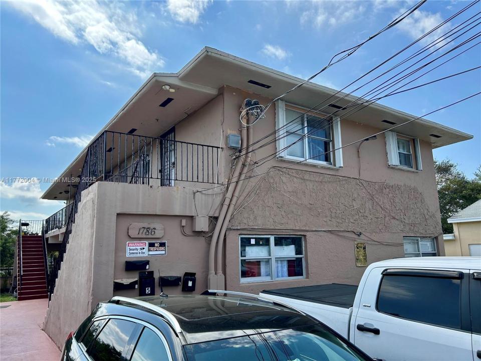1786 Ali Baba Ave, Opa-Locka, Flórida 33054, Estados Unidos