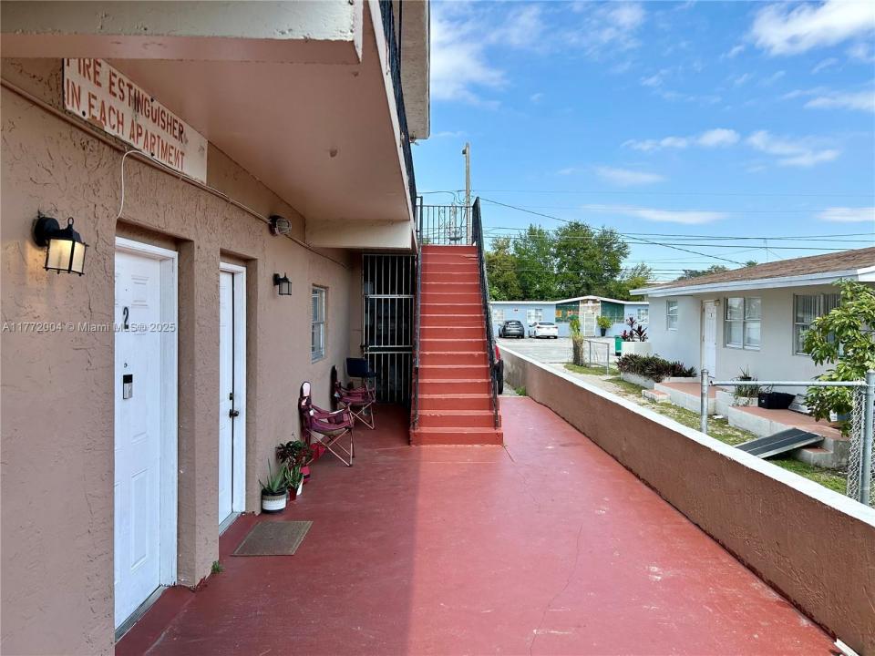 1786 Ali Baba Ave, Opa-Locka, Flórida 33054, Estados Unidos