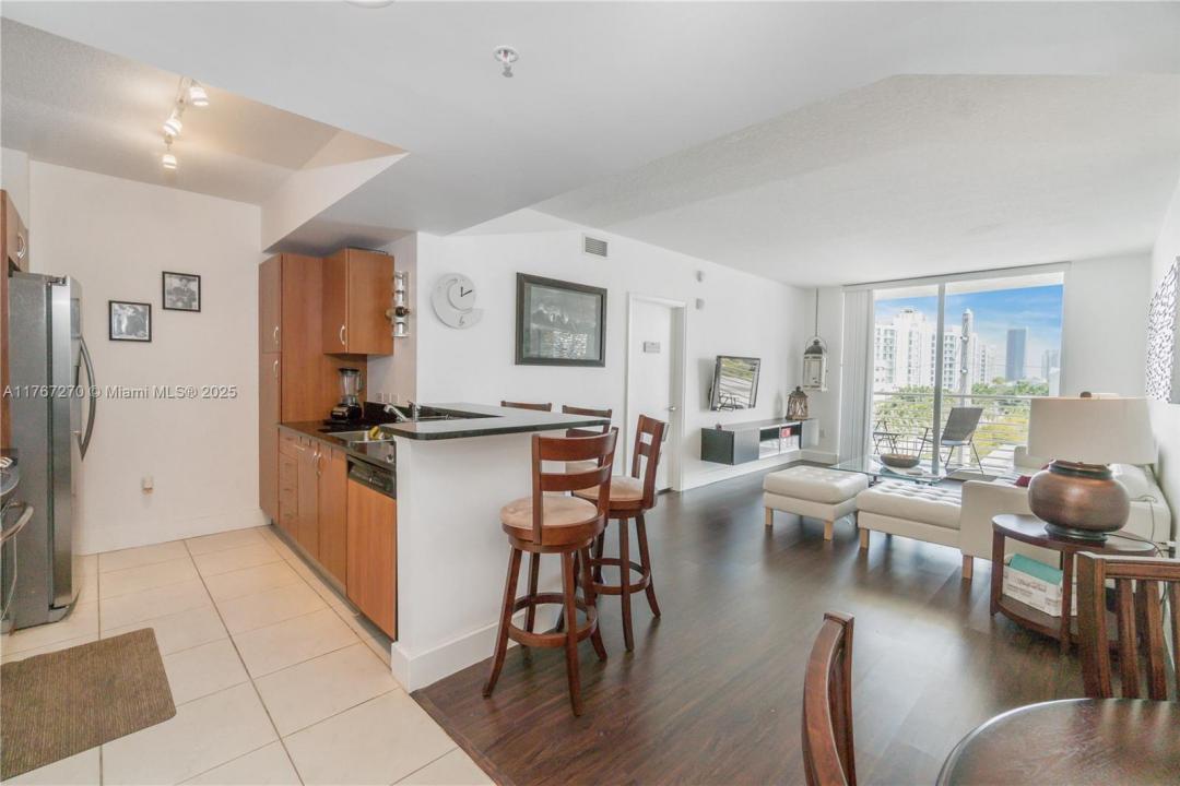 18800 NE 29th Ave 613, Aventura, Floride 33180, États-Unis