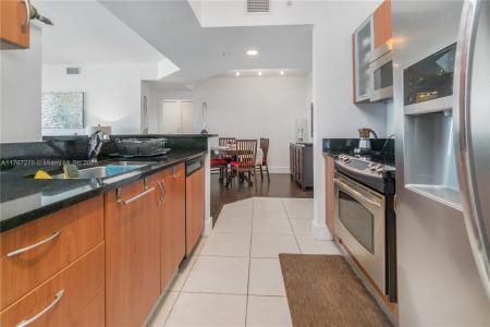 18800 NE 29th Ave 613, Aventura, Florida 33180, USA