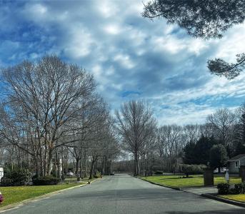 9 Jeanine Court, Huntington, نيويورك 11746, الولايات المتحدة