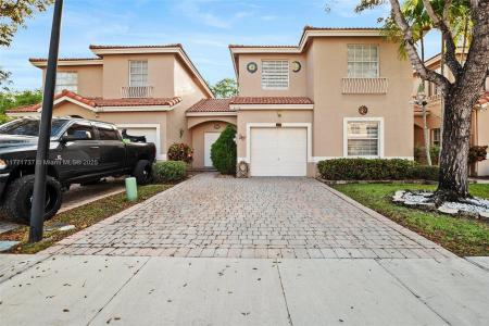 518 NW 130th Way, Pembroke Pines, Florida 33028, USA