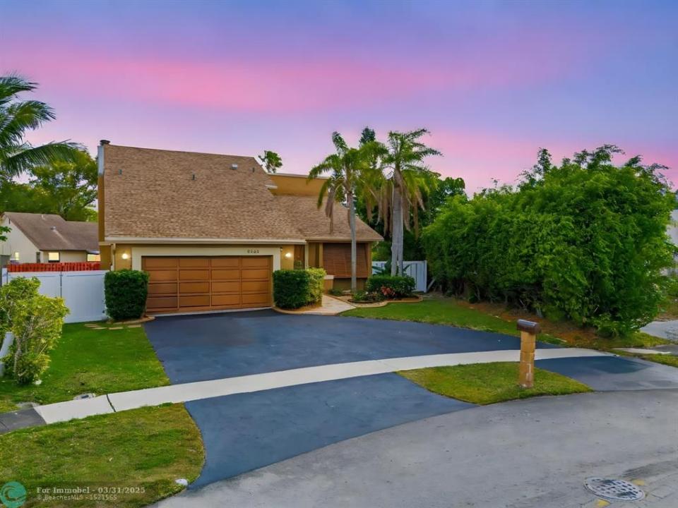 9444 NW 46th St, Sunrise, Florida 33351