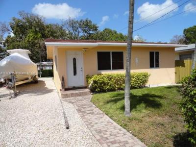 22 Snapper Ave, Key Largo, Florida 33037, USA