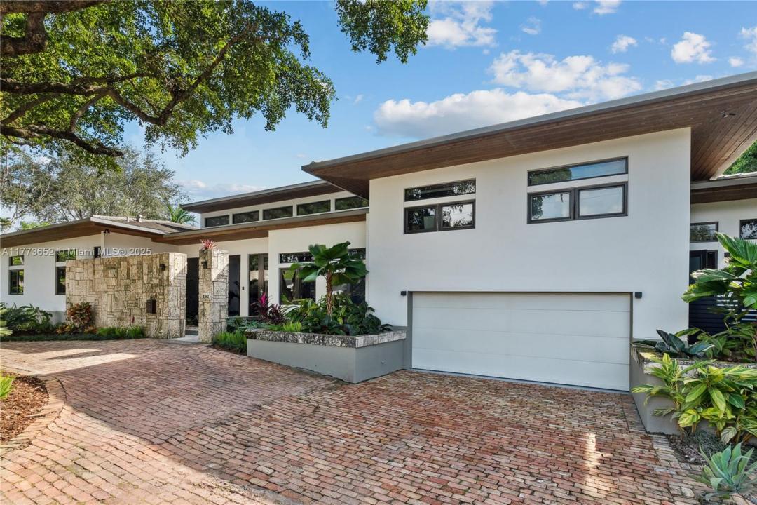 1060 Alfonso Ave, Coral Gables, Florida 33146