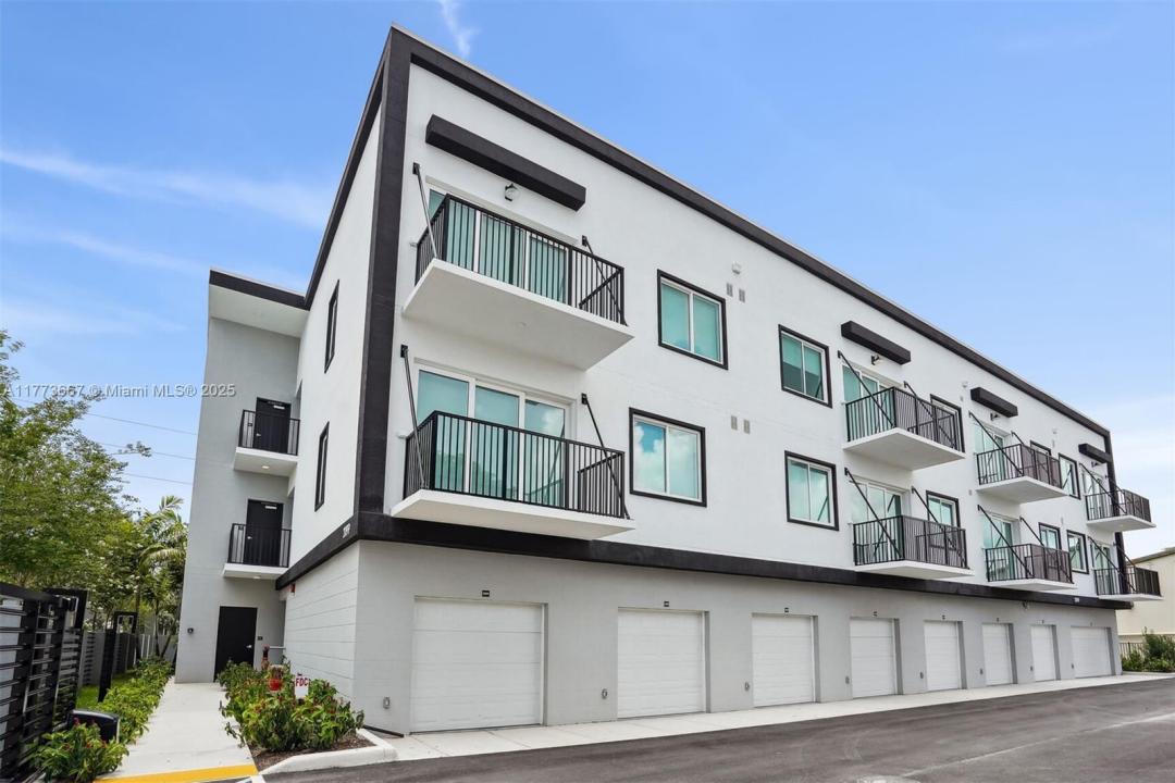 2095 W Atlantic Ave A1, Delray Beach, Florida 33445