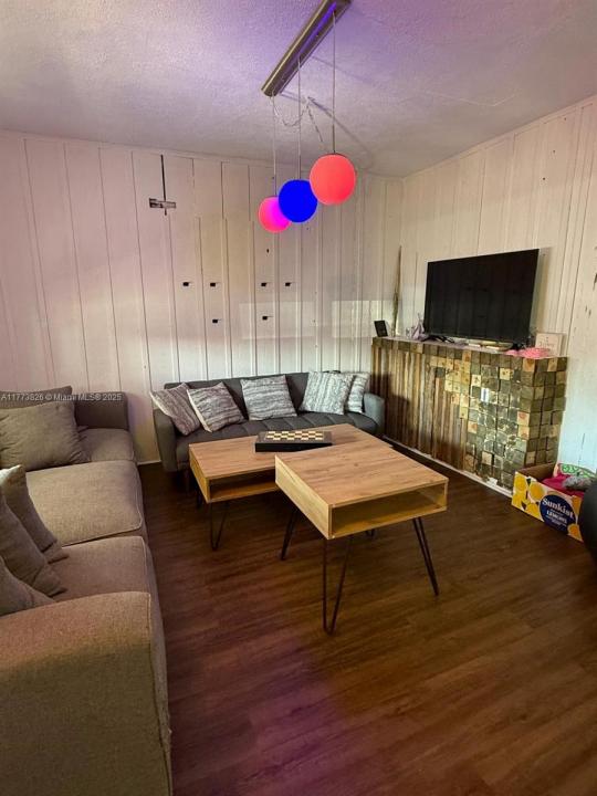 4520 SW 34th Ave, Dania Beach, פלורידה 33312, ארצות הברית של אמריקה