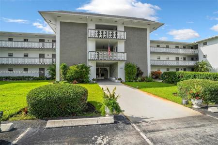 1201 Hillcrest Ct 204, Hollywood, Florida 33021, USA