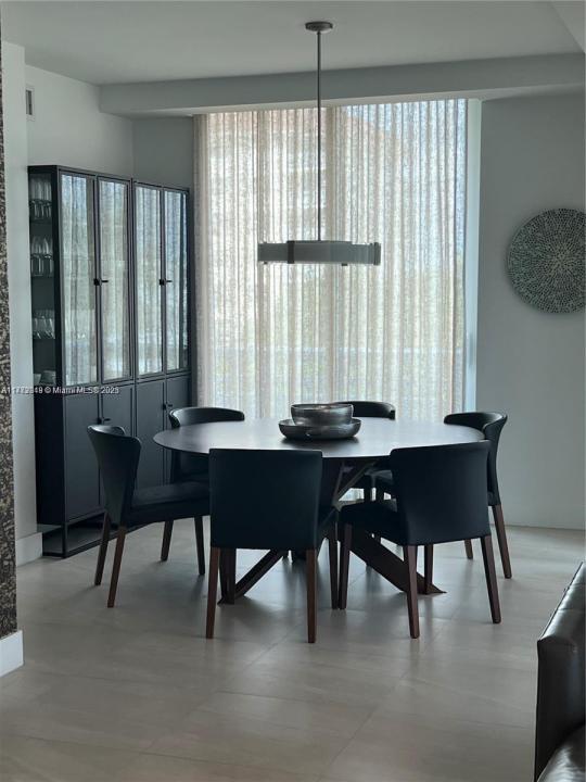 1150 102nd St 406, Bay Harbor Islands, Florida 33154, Stati Uniti