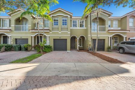 2556 SE 15th Ct, Homestead, Florida 33035, USA