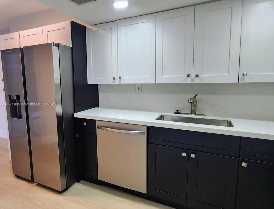 17890 W Dixie Hwy 318 Hwy 3, North Miami Beach, Flórida 33160, Estados Unidos