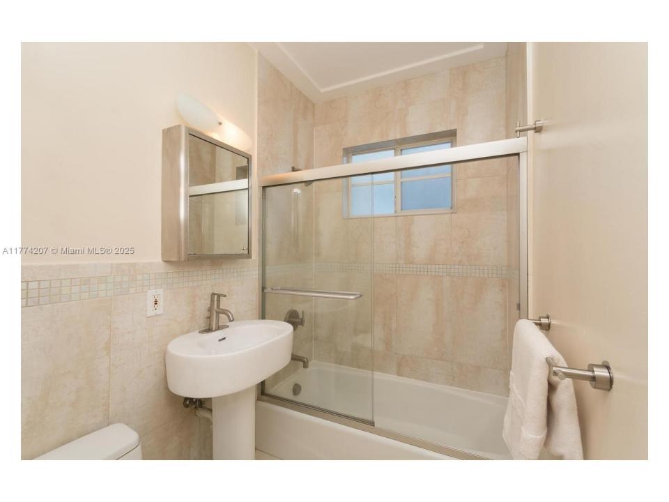 1335 15th St 8, Miami Beach, Floride 33139, États-Unis