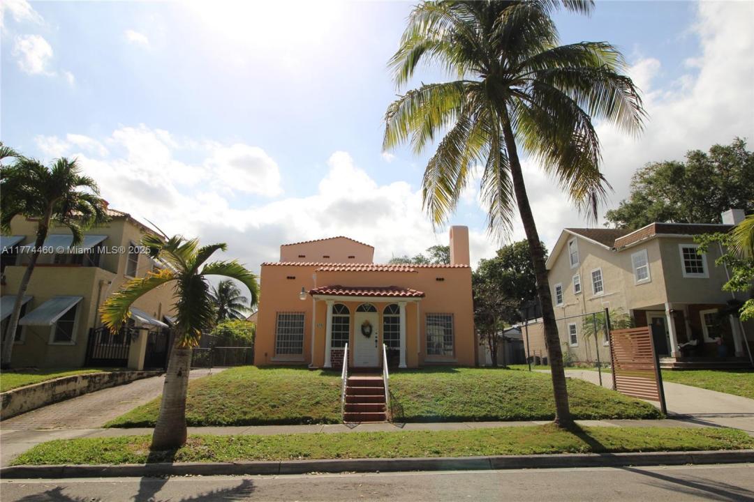 870 NW 14th Ct, Miami, Florida 33125, Estados Unidos