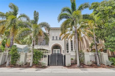 821 SE 2nd Ct, Fort Lauderdale, Florida 33301, USA